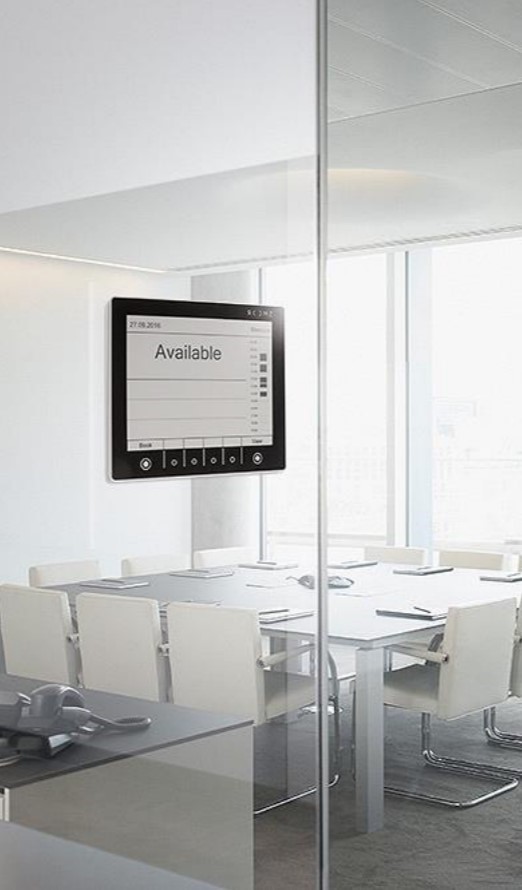 О компании ROOMZ (Швейцария)